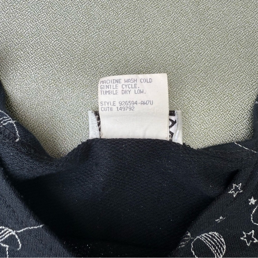 Vintage Katelyn Rose Women’s Black Moon Sun Planets Print Top Made In USA L - Picture 5 of 8